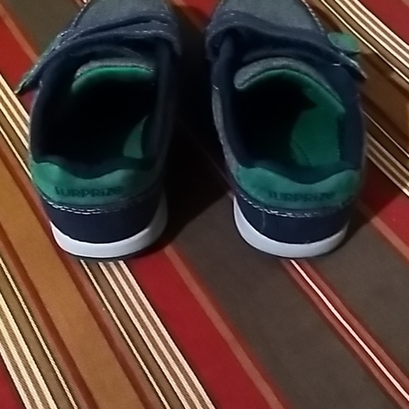 Boys sneakers - Picture 2 of 5